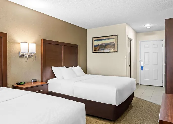 Comfort Hwy 16 To Yellowstone Hotel Worland
