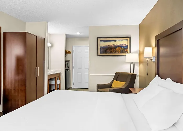 Comfort Hwy 16 To Yellowstone Hotel 5*